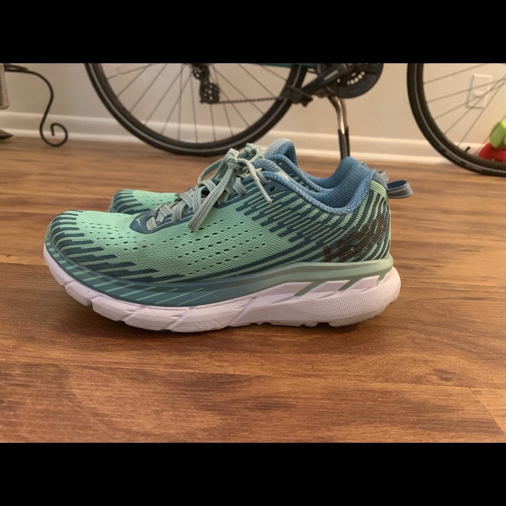 Hoka One One Clifton 5 women’s running shoes